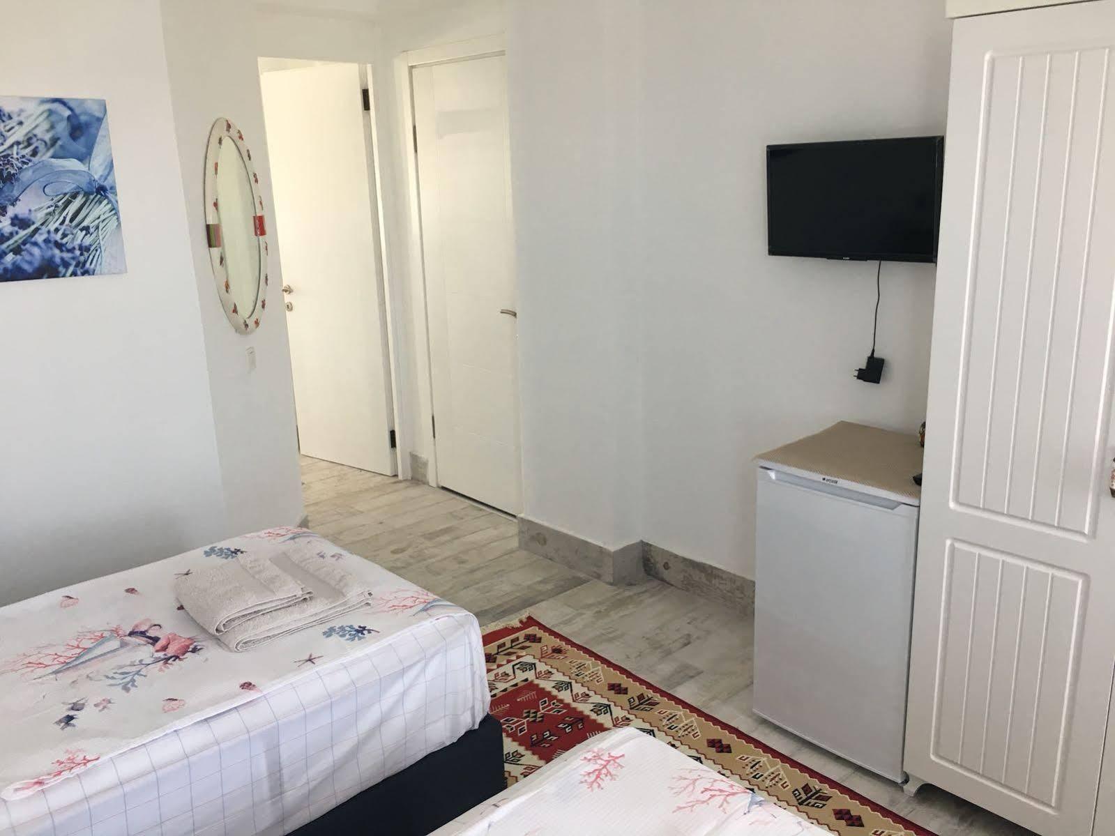 Mylos Hotel Бозджаада Экстерьер фото