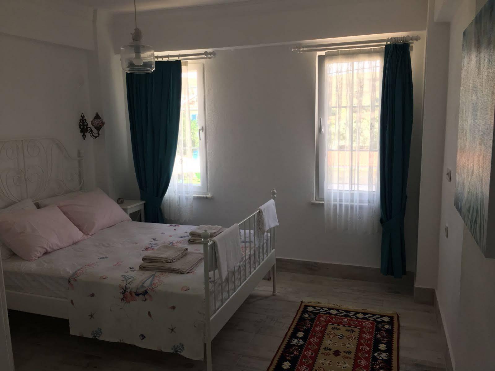 Mylos Hotel Бозджаада Экстерьер фото